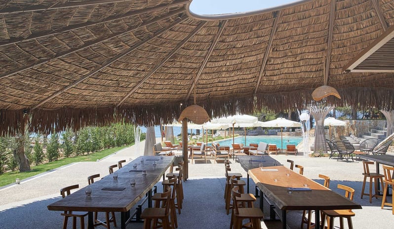 NEST BREAKFAST RESTAURANT EXTERIOR